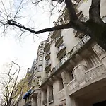 Prestigious 2Br - Sleeps 7 - Eiffel Tower