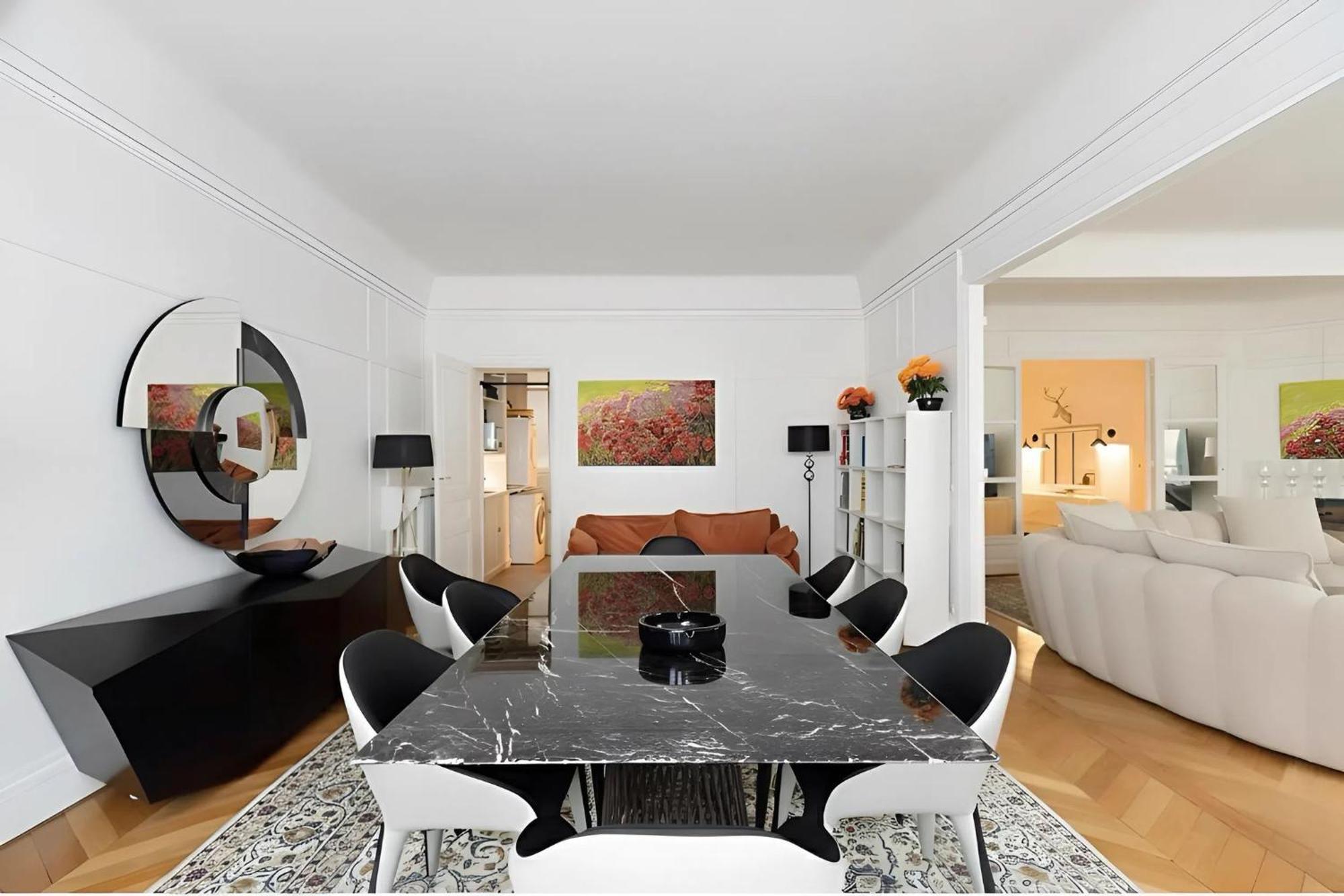 Prestigious 2br - Sleeps 7 - Eiffel Tower Apartment *